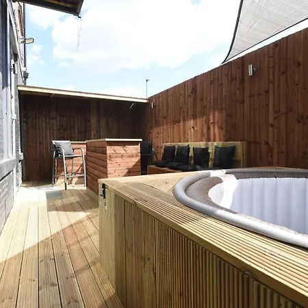 Slps 14 Hot Tub, Bar & Outdoor Terrace *