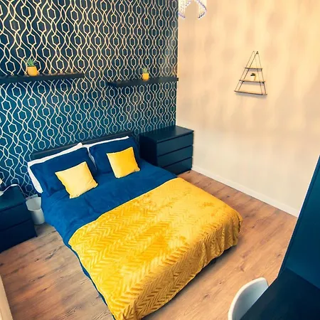 Δωμάτια σε οικογενειακή κατοικία Lovely Room In House