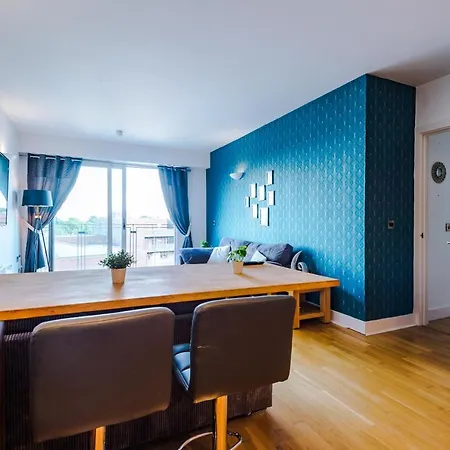 A-k - Top Floor 2 Bedroom מנצ'סטר