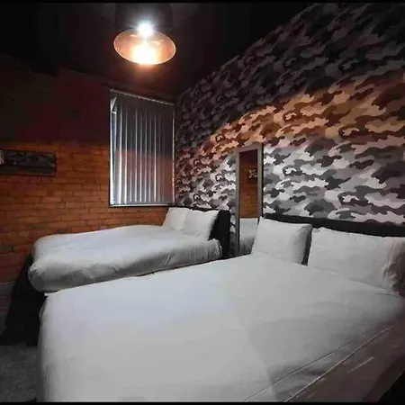Casa Nomade Penthouse Slps 20 People Mcr Centre