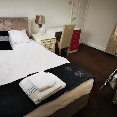 Knutsford House Holidays