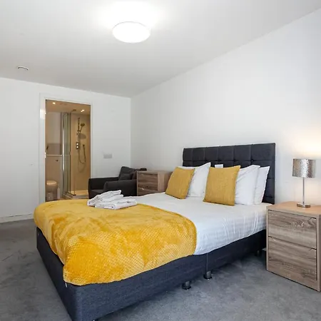 Apartmán Modern Two Bedroom Two Bathroom With Parking *