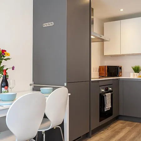 Apartmán Modern Two Bedroom Two Bathroom With Parking Manchester
