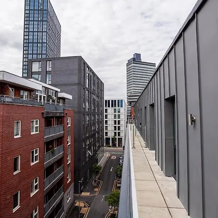 Apartmán Modern Two Bedroom Two Bathroom With Parking Manchester