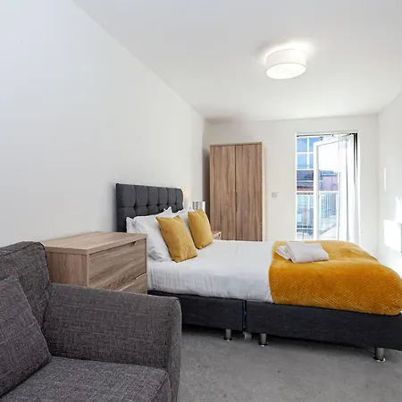 Apartmán Modern Two Bedroom Two Bathroom With Parking Manchester
