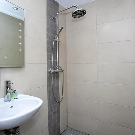 Central In Heart Of City Centre Apartment *