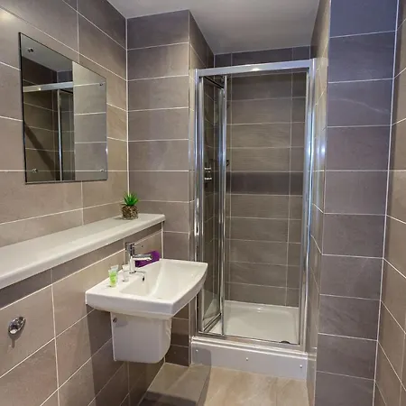 Luxury, Stylish Two Bed In The Media City Апартаменты *