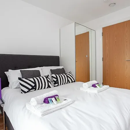 Luxury, Stylish Two Bed In The Media City * Манчестер