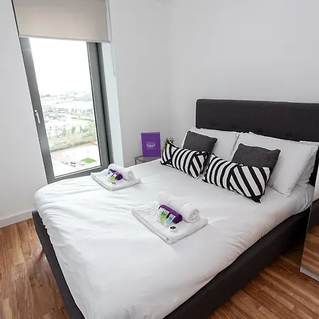 Luxury, Stylish Two Bed In The Media City *