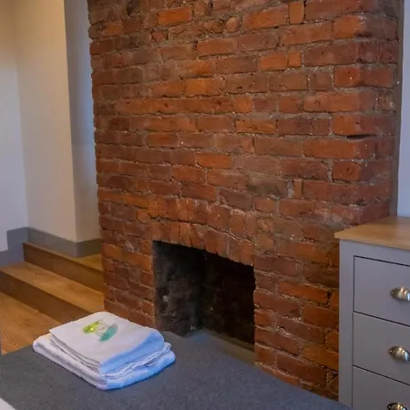 Spacious, Modern Duplex Close To Mcr City Centre And Old Trafford By Pillo Apartment