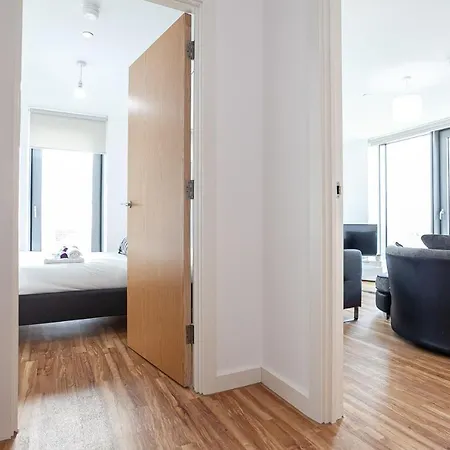 Apartment Luxury, Stylish Two Bed In The Media City *