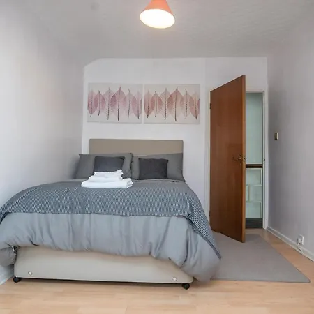 Holiday home Heat-on House
