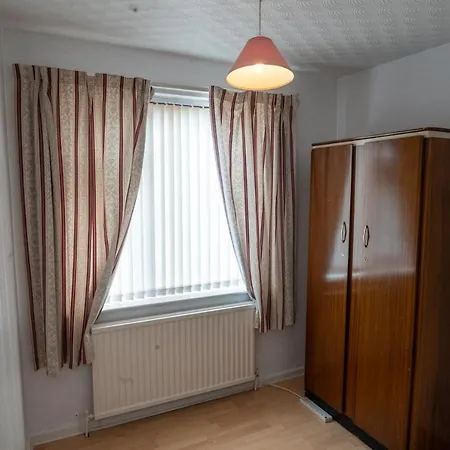 Holiday home Heat-on House