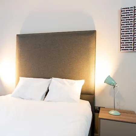 The Assembly Oasis Holding Apartament Manchester