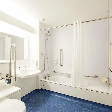 Travelodge Birch M62 Eastbound Otel Manchester