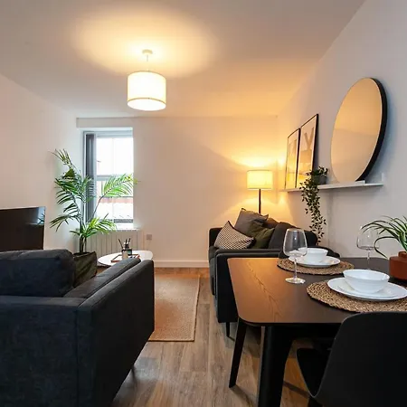 Stunning 1 Bedroom Apartment In Greater Manchester * Manchester