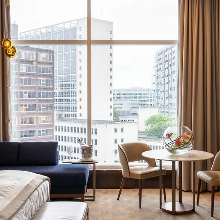 The Lowry Hotell