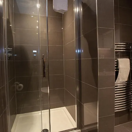 Luxury, Stylish Two Bed In The Heart Of By Pillo * Manchester