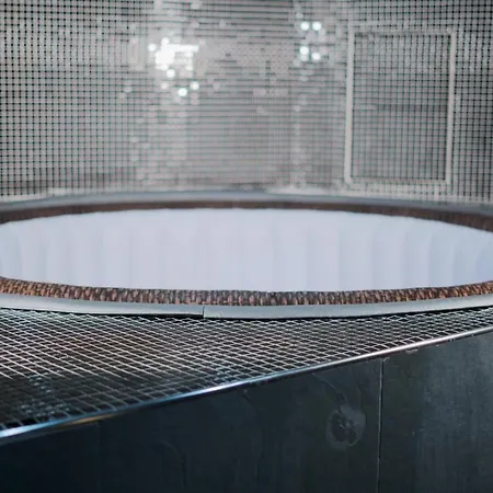 Casa Jungle Slps 20 Mcr Centre Hot Tub, Bar And Cinema Leisure Apartment