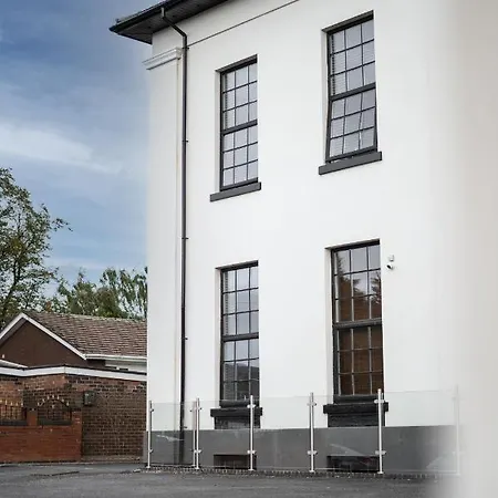 The Ashcroft Free Parking 4* Manchester