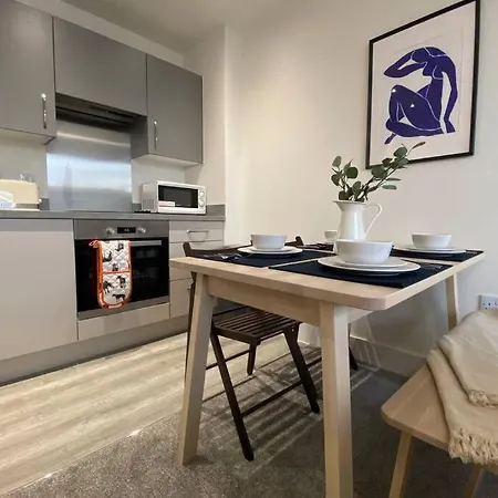 Adelphi Wharf 3 *