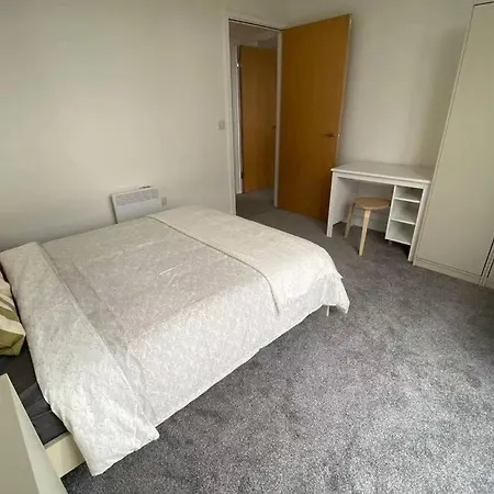 Adelphi Wharf 3 *