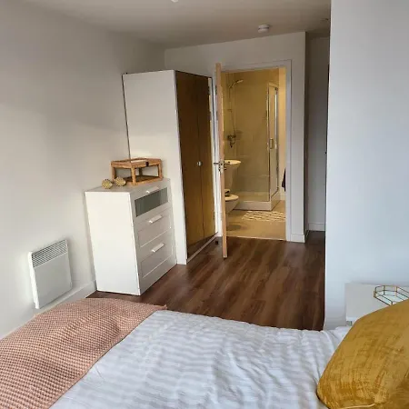Brand New Luxury 2-Bed Flat With Stunning Views Apartment Manchester