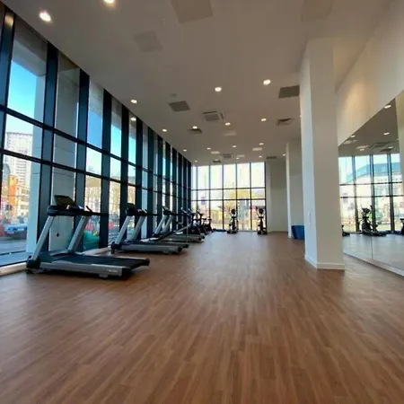 Brand New Luxury 2-Bed Flat With Stunning Views