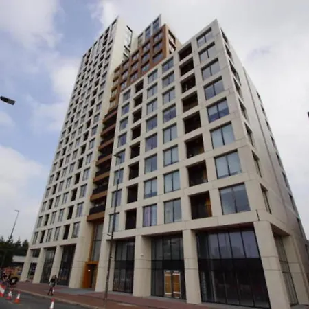 Brand New Luxury 2-Bed Flat With Stunning Views Manchester