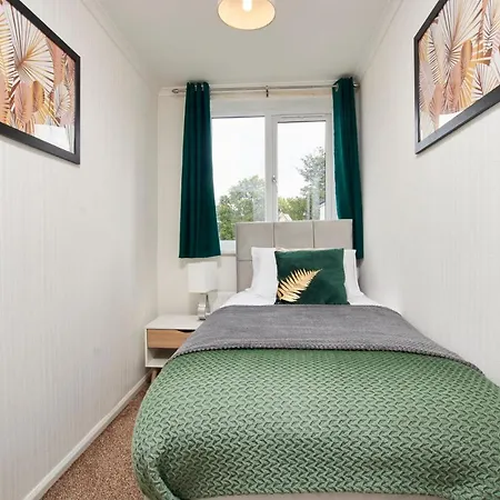 Apartment The Stunning Emerald House Of Manchester - Garden