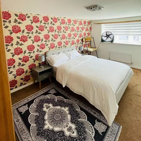 Holiday home Watan Cottage *