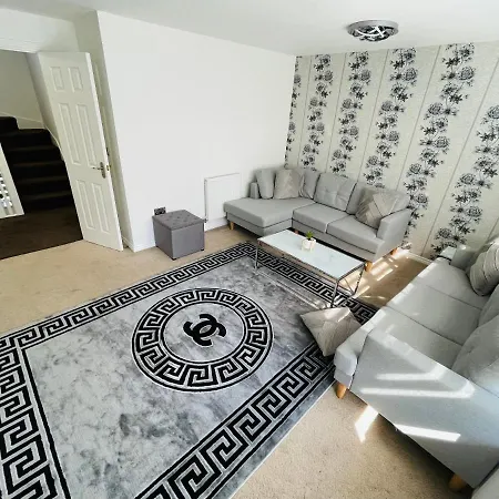 Vakantiehuis Watan - Spacious 3 Bedrooms Entire House With Beautiful Outdoor Garden *