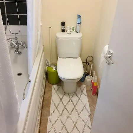 Splendid 4bedrooms Shared