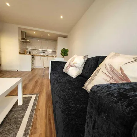 Brand New Luxury 2-Bed Flat With Stunning Views Apartment Manchester