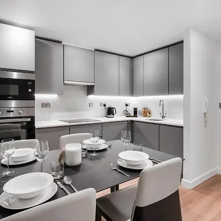 Apart-hotel Citysuites 2 5*