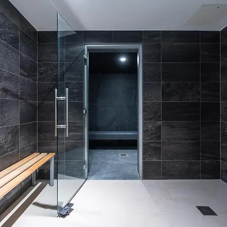 Citysuites 2 5*