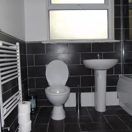 Manchester 2 Bed Apartment *