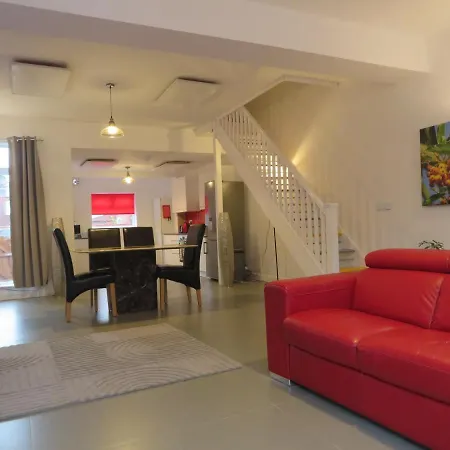 Holiday home Heaton Park Terrace Manchester
