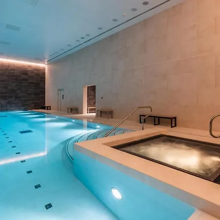 Citysuites 2 Aparthotel 5*