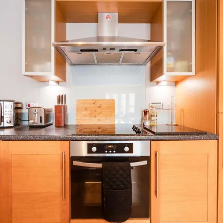 Apartmán Pass The Keys Comfortable 2 Bed Apartment Central Manchester *