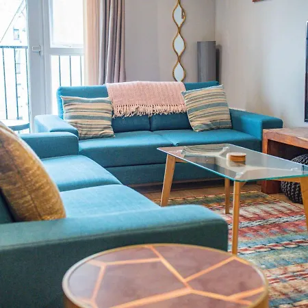 Pass The Keys Comfortable 2 Bed Apartment Central Manchester *
