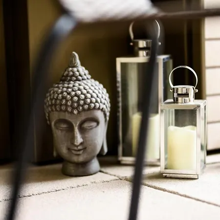 Onpoint - Spacious 2 Bedroom Apt - City Centre With Balcony Appartement *