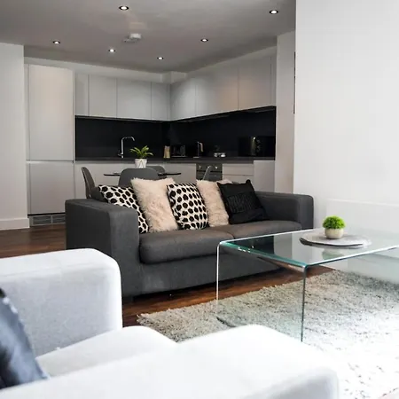 アパート Onpoint - Spacious 2 Bedroom Apt - City Centre With Balcony マンチェスター