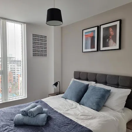 Apartment Onpoint - Spacious 2 Bedroom Apt - City Centre With Balcony Manchester