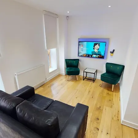 Quay Apartment Manchester