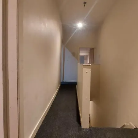 2-Bedroom Apartment In Manchester Entire Flat *
