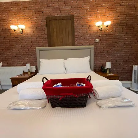 Milverton By Bevolve - Free Parking 3* Manchester
