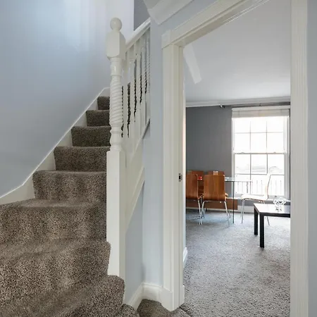 The Finney - Gorgeous, Chic 3 Bedroom House Сasa de vacaciones Mánchester