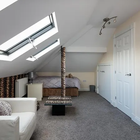 The Finney - Gorgeous, Chic 3 Bedroom House * Mánchester