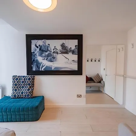 City Centre Modern 3bed 2bath Penthouse Northern Quarter, Sleeps 10 Manchester